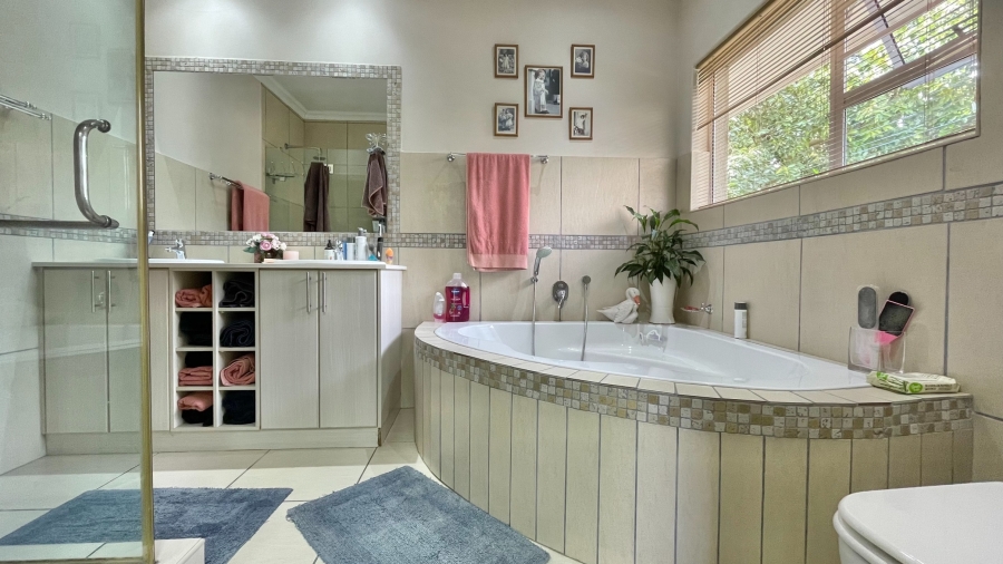 3 Bedroom Property for Sale in Helena Heights Western Cape